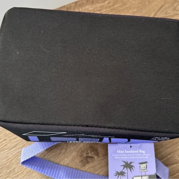 Trader Joe's Viral Mini Insulated Lunch Bags - Purple - Picture 8 of 9